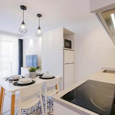 Stylish & Modern 2 Bedroom In Olympia Playa Americas Playa de las Americas (Tenerife)
