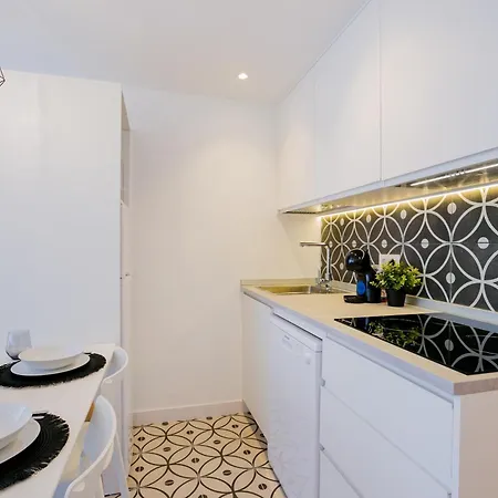 Stylish & Modern 2 Bedroom In Olympia Playa Americas Daire *