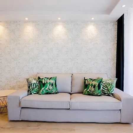 Stylish & Modern 2 Bedroom In Olympia Playa Americas Daire Playa de las Américas